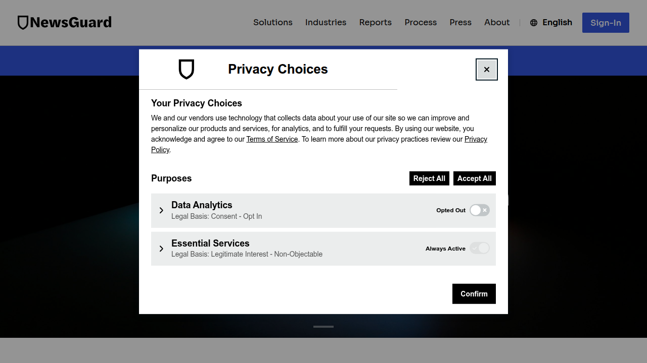 NewsGuard's homepage, demonstrating its approach to assessing website credibility.