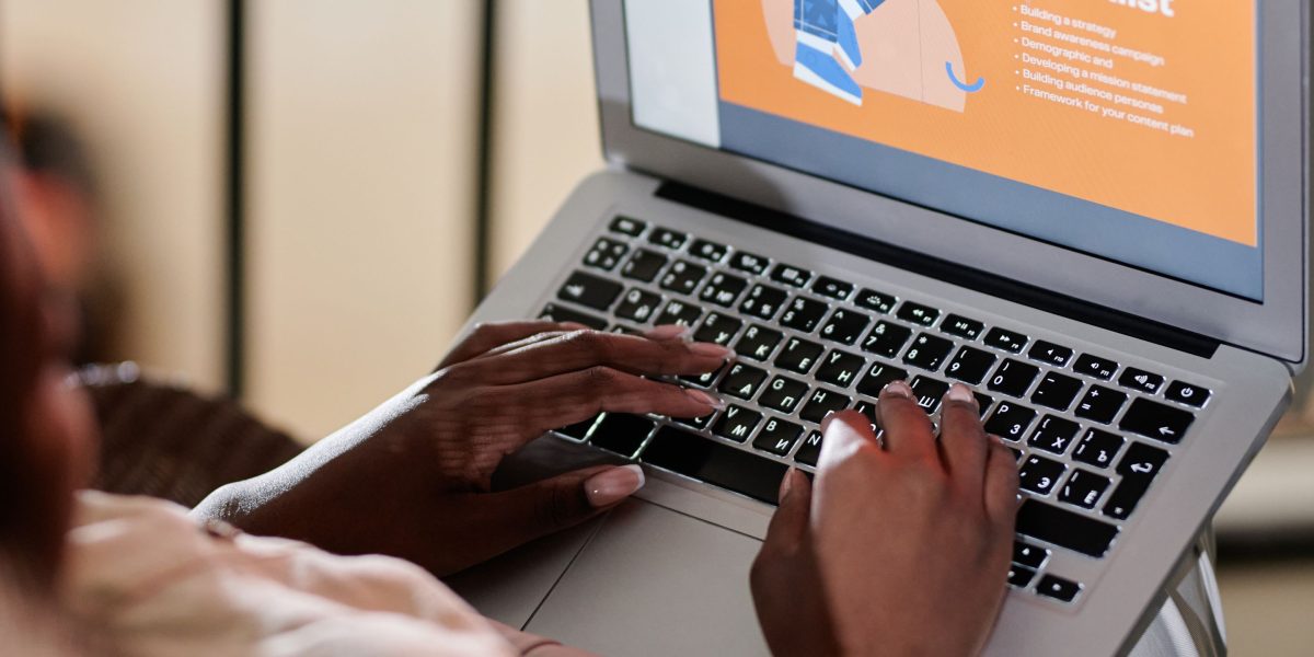 A professional quickly accessing information or completing a task, enabled by efficient AI tools, focusing on high-value work.