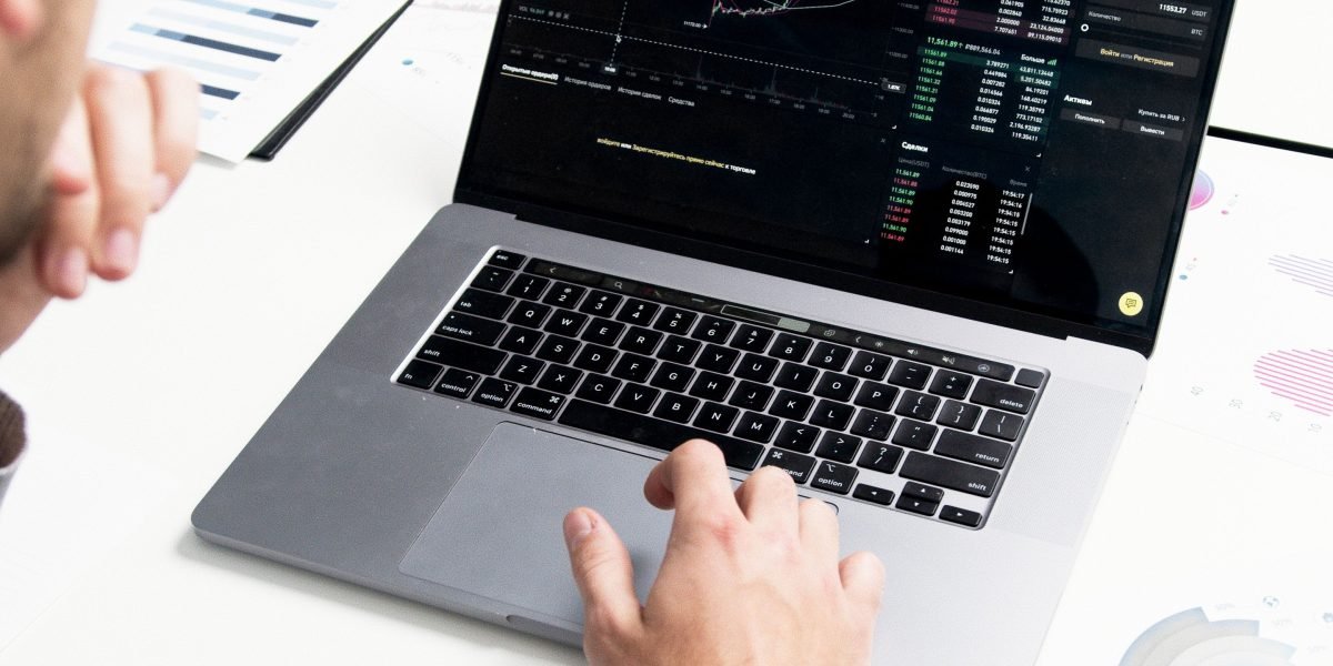 Business analysts review performance indicators and data to assess the return on investment of learning programs.